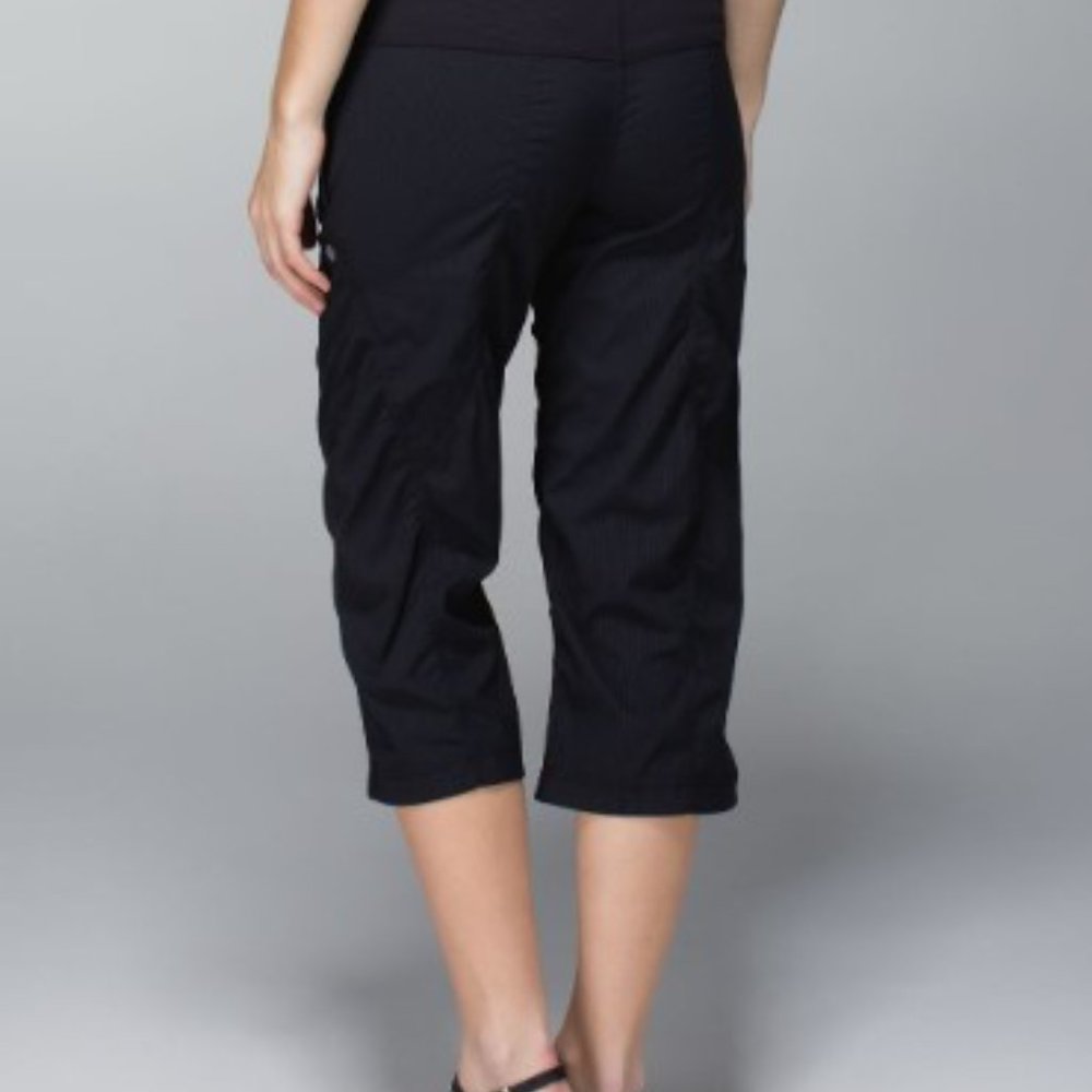 Lululemon Studio Crop Black - Picture 6 of 12